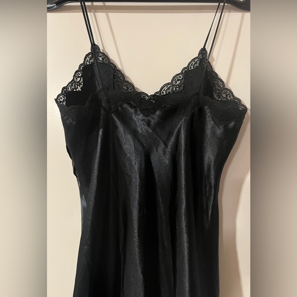 Vintage Victoria’s Secret slip dress | size Sp. very good condition - Picture 6 of 10